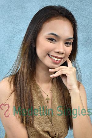 215932 - Patricia Age: 26 - Philippines