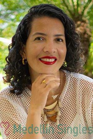 226330 - Leidy Age: 39 - Colombia